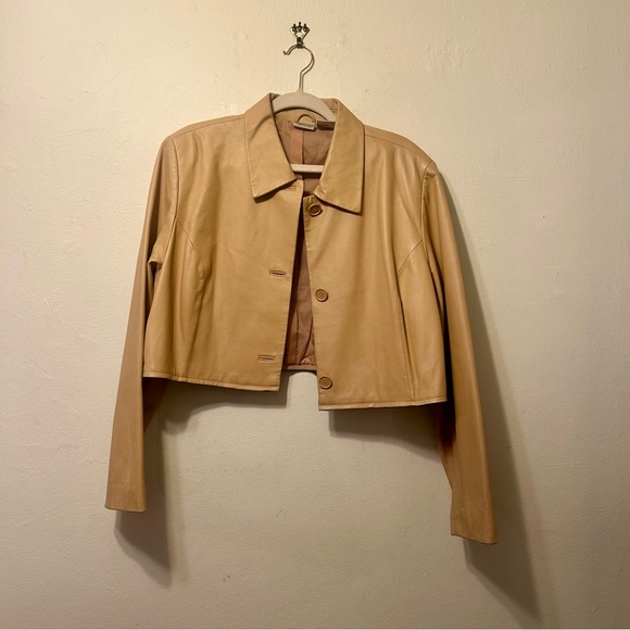 3-in-1 Newport News Tan Leather Jacket - Picture 4 of 7